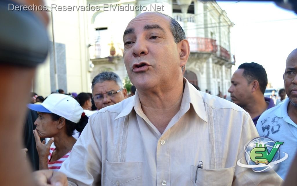 Gobernador Diloné Ovalles